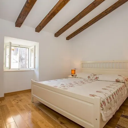 Relaxing Paulina With Balcony Lejlighed *